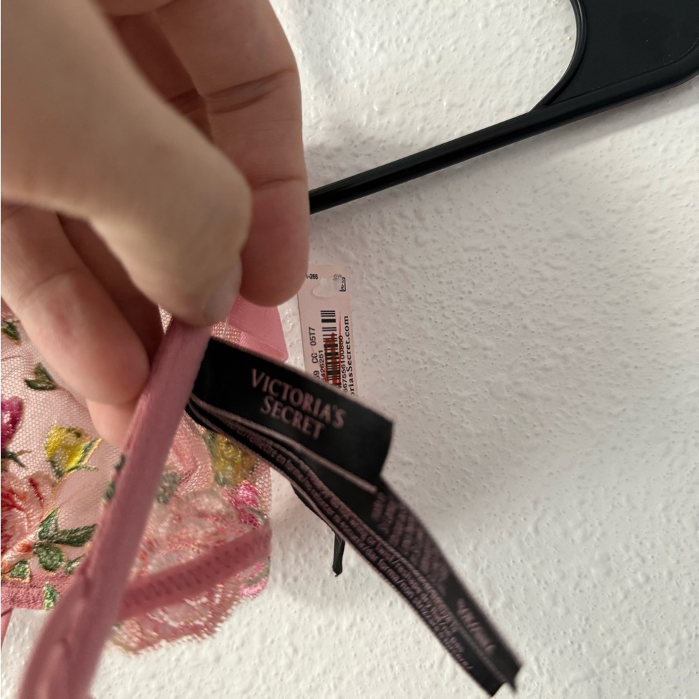 Victoria's Secret Pink Floral Women's Accessory